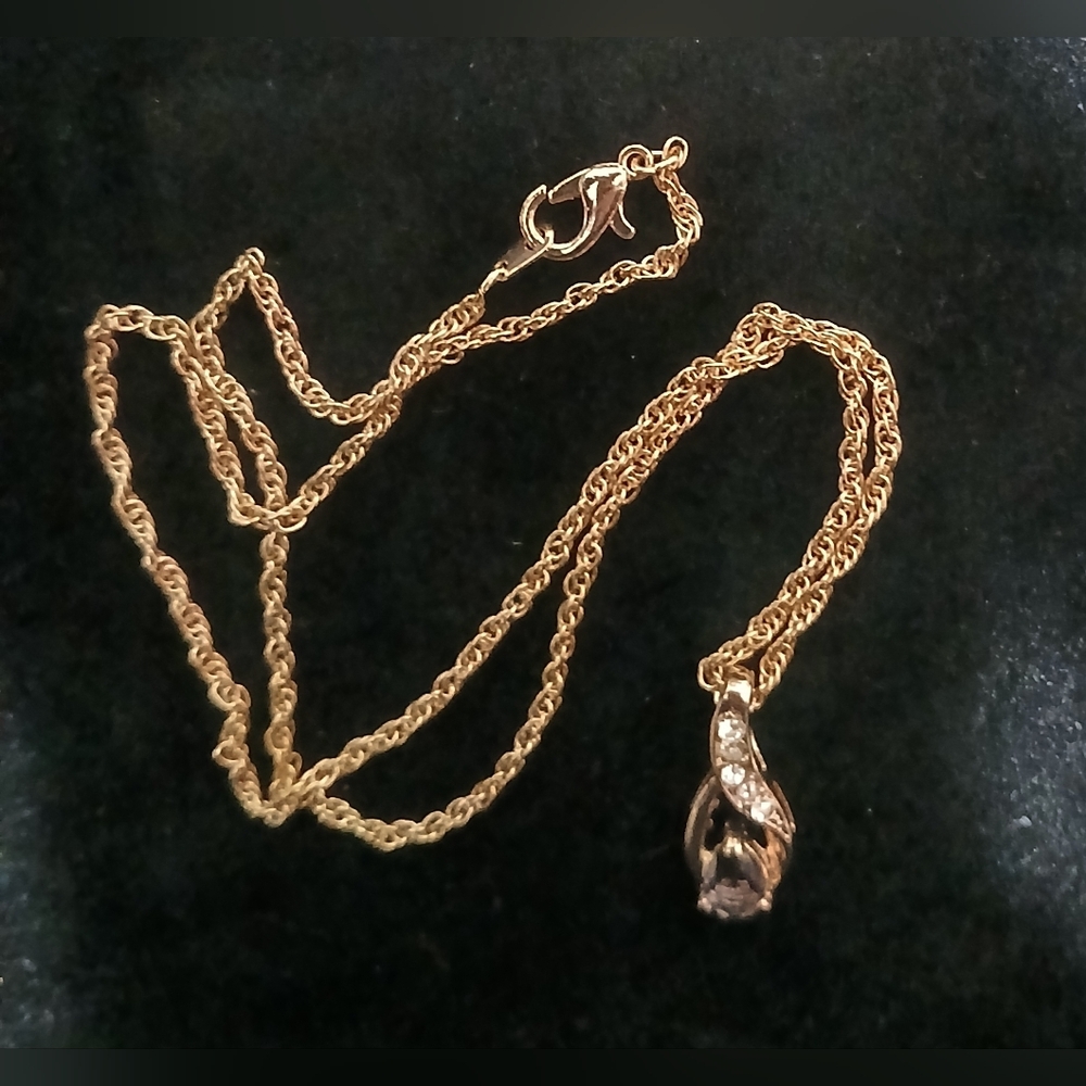 Vintage Pendant Necklace